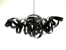 Montone Chandelier triangle
