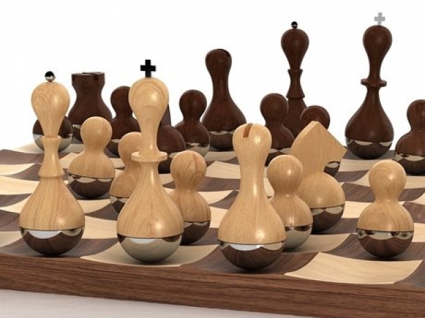 Wobble Chess um Xadrez Côncavo e Convexo « Blog de Brinquedo