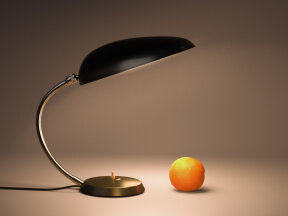 Cobra Table Lamp