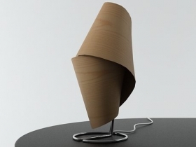 Loopy Table Lamp