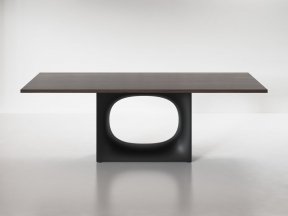 Holo Dining Table
